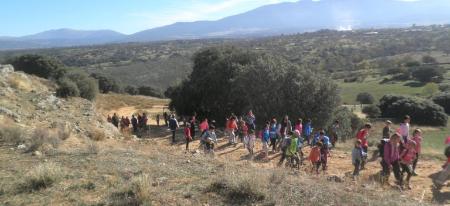 Imagen Casi 500 escolares participaron en la primera jornada de Senderismo organizada por la Diputación